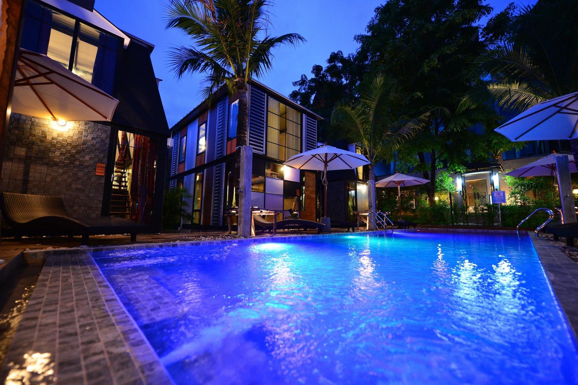 Bukit Pool Villas - Sha Extra Plus Patong Kültér fotó